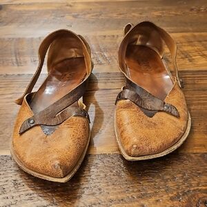 Super Cool Cydwoq Leather Pointed Toe Elf Slip- Ons